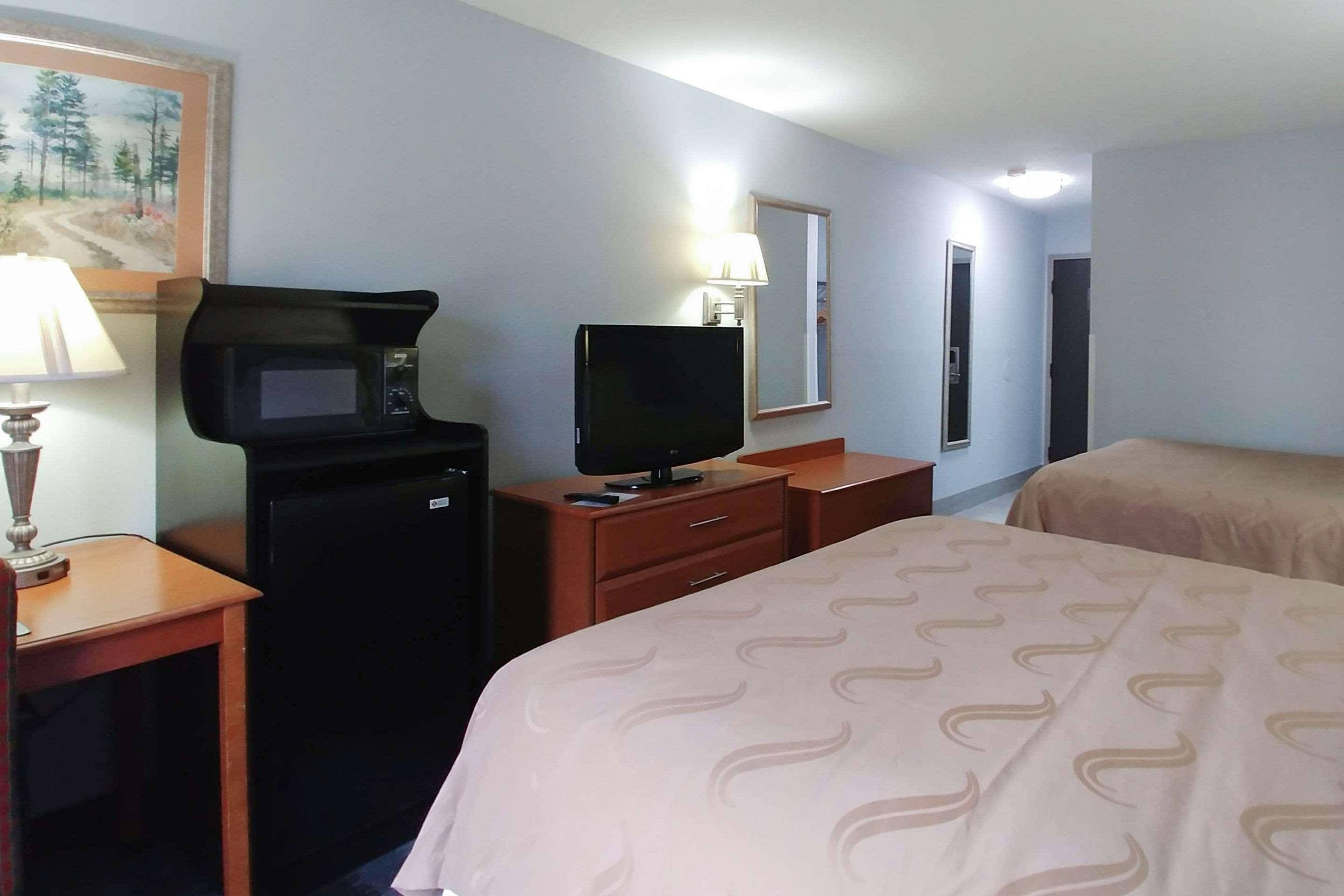 Quality Inn Dublin I-81 Zewnętrze zdjęcie