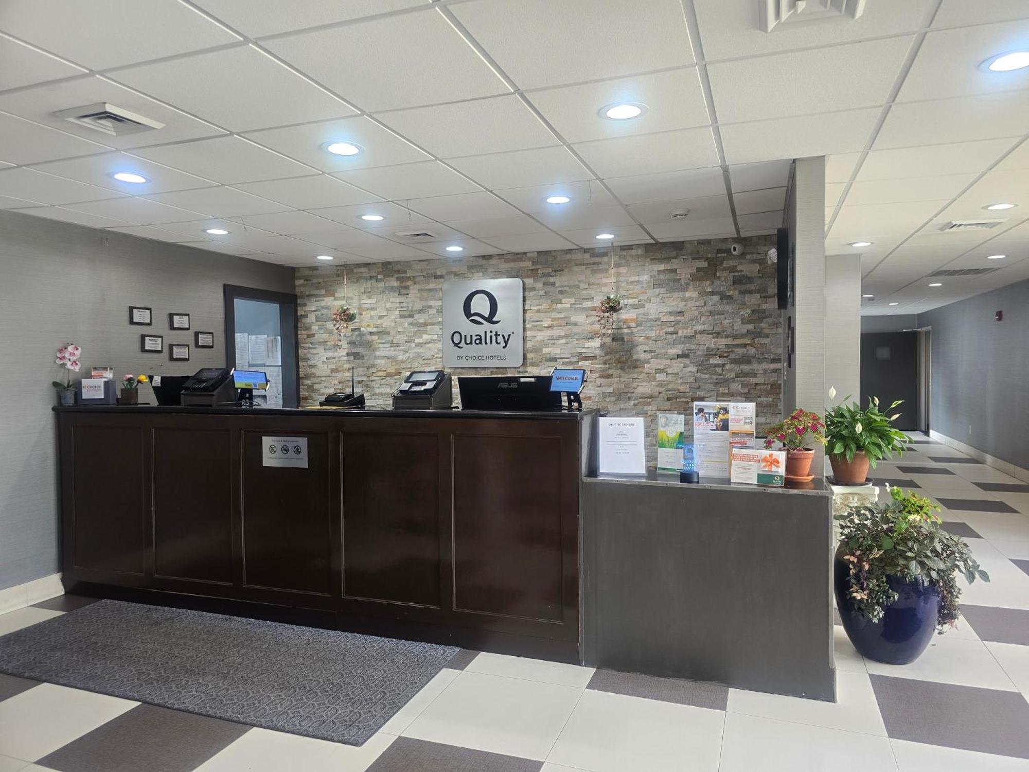 Quality Inn Dublin I-81 Zewnętrze zdjęcie